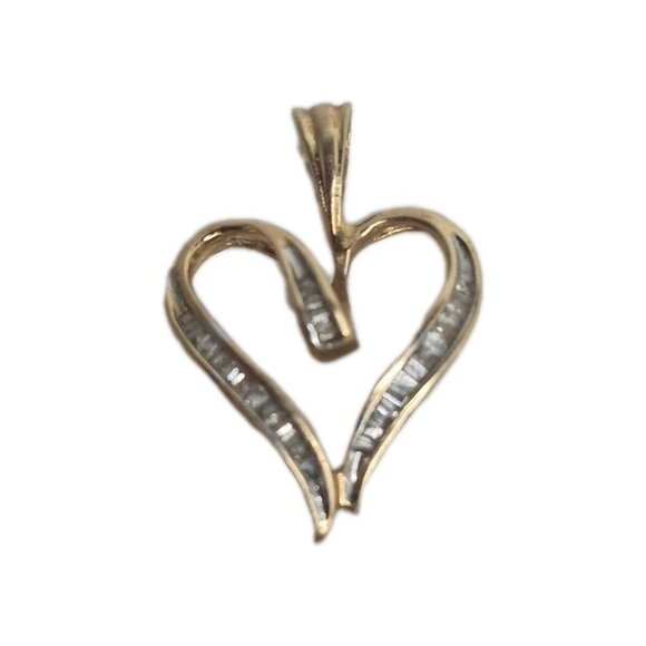 Caspian International 1/4ct Diamond Heart Pendant 10k Yellow Gold 2.2g - Picture 3 of 12